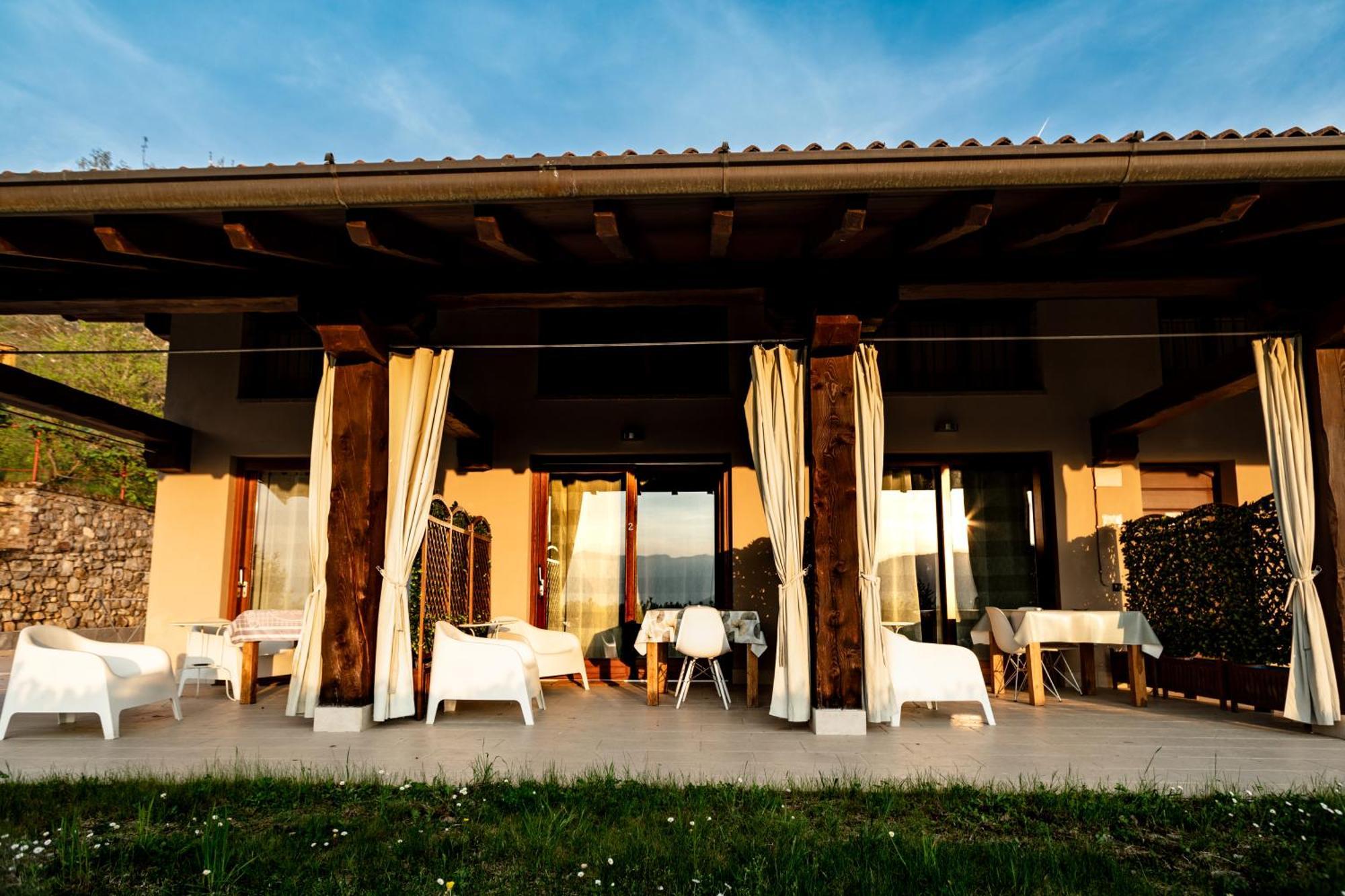 Agriturismo Da Gesi Sale Marasino Exterior photo
